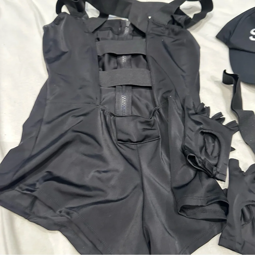 Leg Avenue SWAT Hottie Adult Costume Halloween Cosplay Size Medium NWOT - Picture 12 of 16